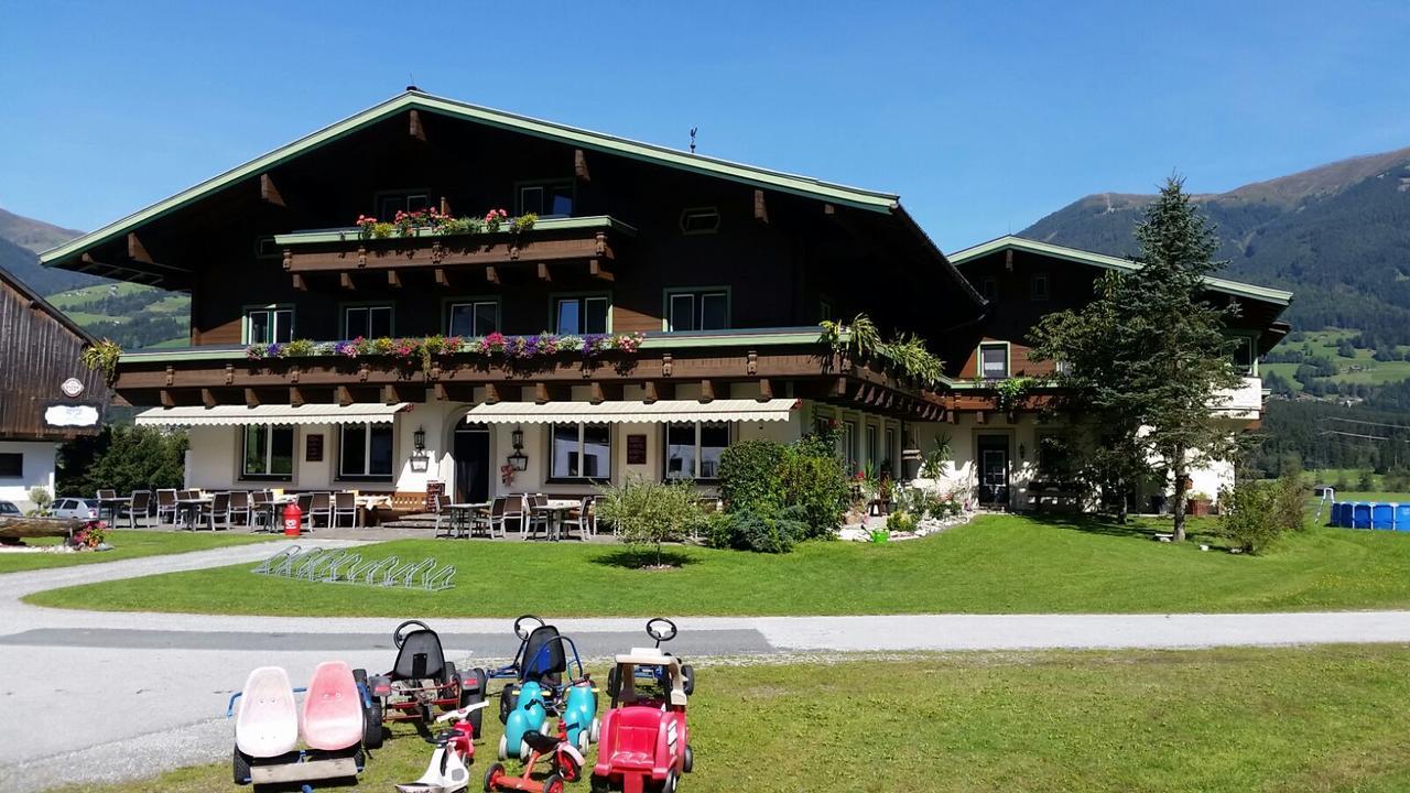 Gasthof Schuetthof Neukirchen am Großvenediger Extérieur photo
