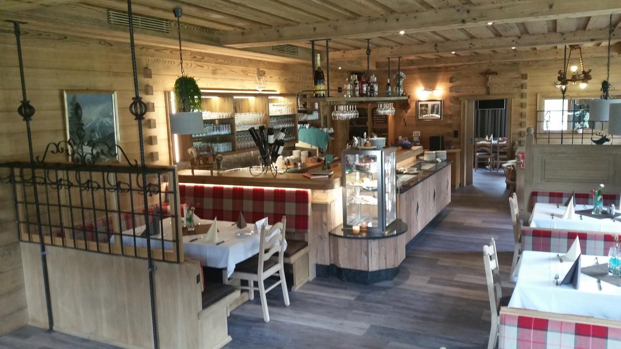 Gasthof Schuetthof Neukirchen am Großvenediger Extérieur photo